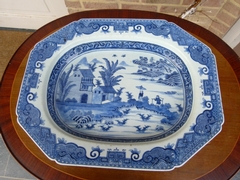 style Chinese plate blue and white in porcelain, China 1760-80