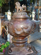 style A huge Japanese centerpiece brule-parfum with birds in  bronze patinated, Japan 1880 Meeiji