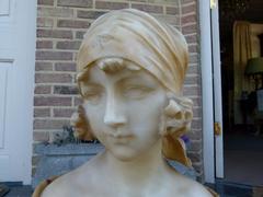 style Alabaster sulpture of a lady in alabaster and marble, Italie, signed Carli 1900