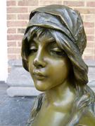 Art-nouveau style Bronze buste of a lady by E.Villanis in patinated bronze with foundry stamp, France 1890