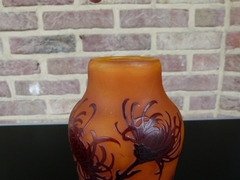 Art-nouveau style Gallé Vase  in etched cameo glass, France 1900