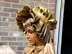 Art-nouveau style Sculpture of young lady signed Méllili in patinated bronze with foundry stamp, France 1890