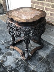 Asiatique style Chinese stand table in hard wood, China 1900