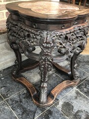 Asiatique style Chinese stand table in hard wood, China 1900