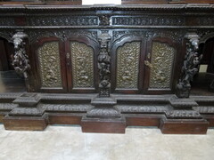 Asiatique style Huge cabinet from a temple, India 1880