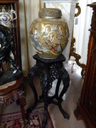 Asiatique style Huge Japanese Satsuma vase with cover in porcelain, Japan 1900