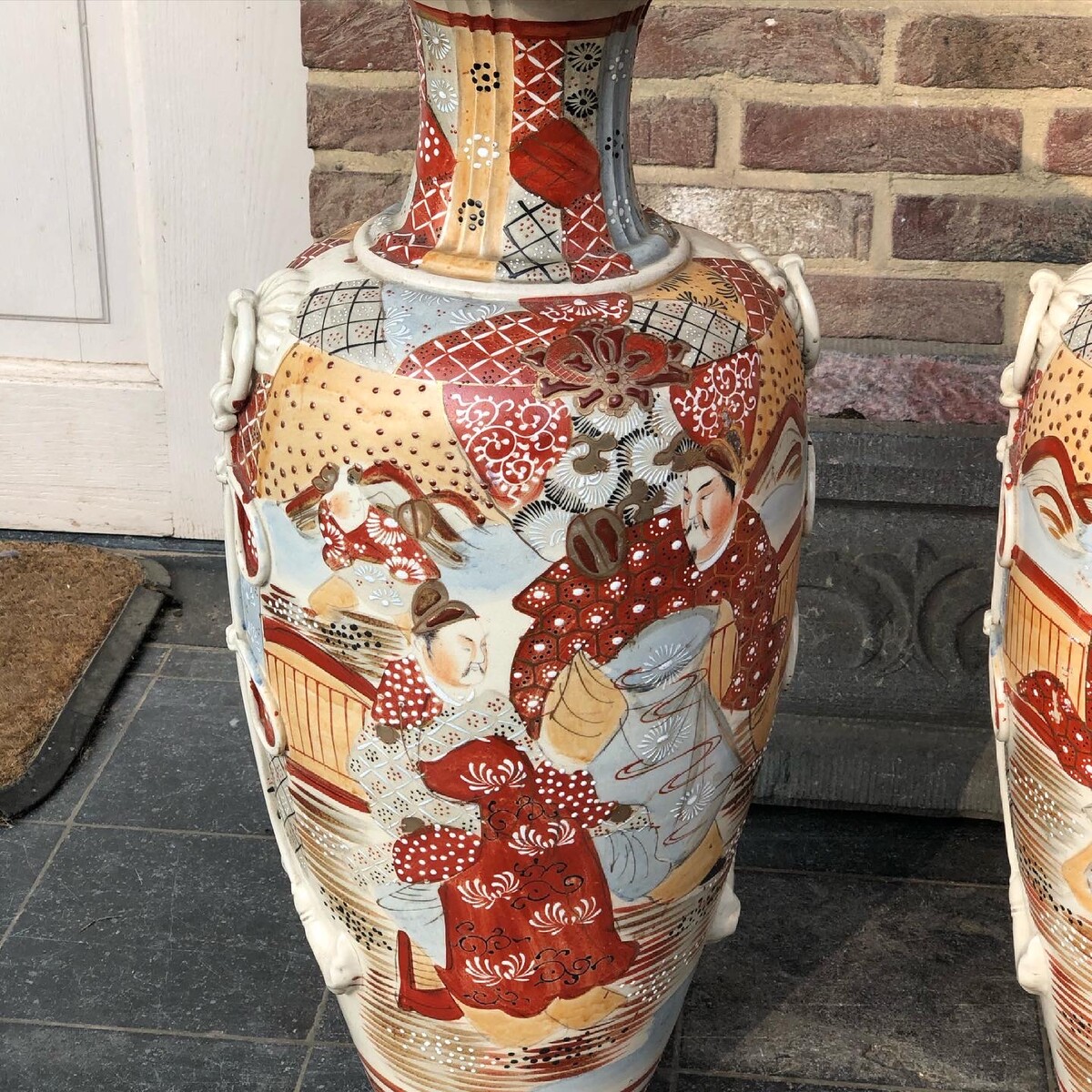 Asiatique Pair Japanese Satsuma vases