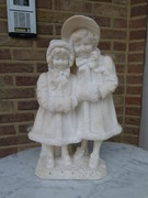 Bell epoque style Sculpture of 2 girls in alabaster, Italie 1900