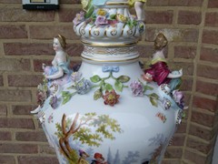 Belle epoque style Huge vase with romantic scenes in hand painted porcelain, Germany Turingen 1920