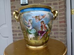 Belle epoque style Cachepot with romantic scene in porcelain, France,Paris 1880