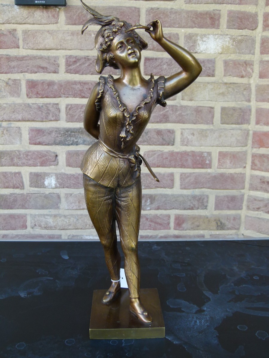 Belle epoque Sculpture by Mestais 