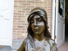 Belle epoque style Sculpture of a gipsy lady 