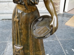 Belle epoque style Sculpture of a gipsy lady 