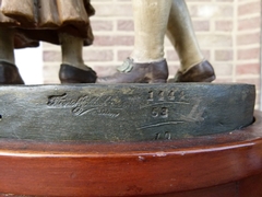 Belle epoque style Sculpture of young pair by Goldschneider in terracotta and wood, Austria,Vienna 1920