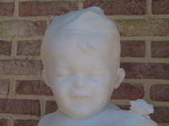 Belle epque style Sculpture of a child with a butterfly by Vanel in carrara marble, France 1920