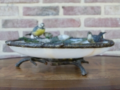 Belle epque style Vienna cold painted bronze ald alabaster centerpiece coupe with birds, Austria 1920