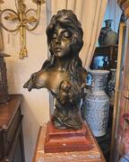 Bronze patinated buste of a lady by E.Villanis
