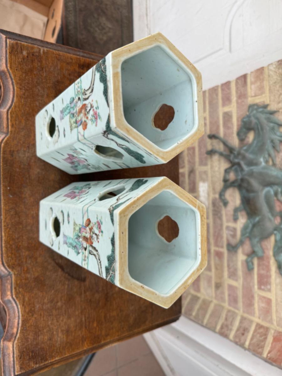 Chinese porcelain vases 