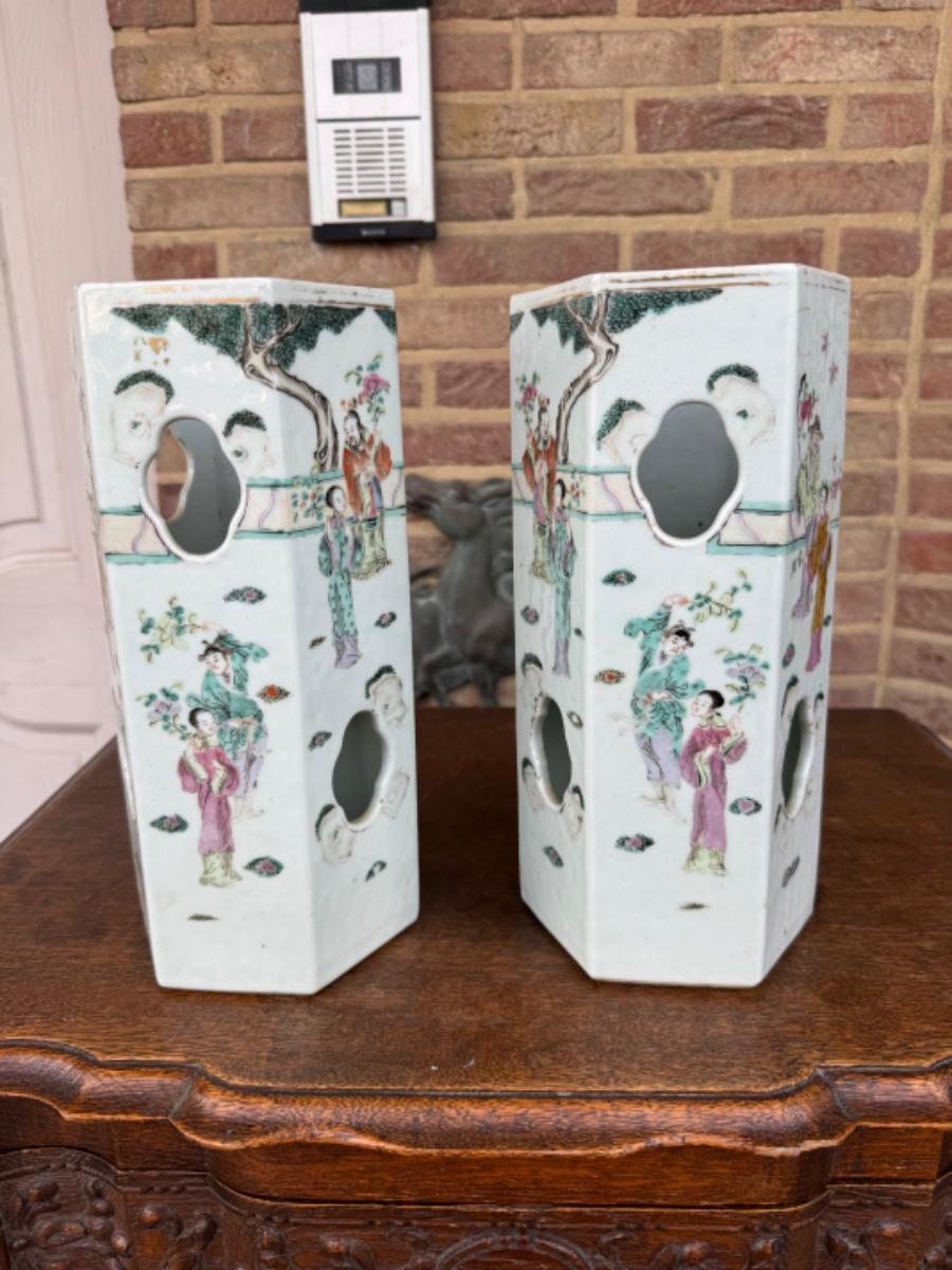 Chinese porcelain vases 