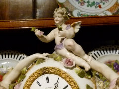 style Clock in porcelain, Germany 1920