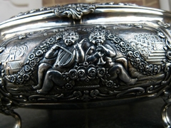 Dutch style Solid silver Box in 835 silver, The Netherlands 1920