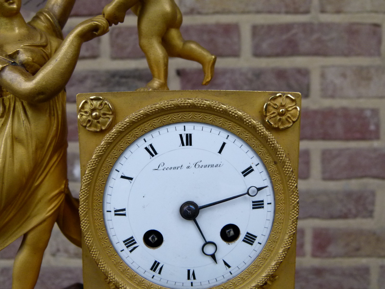 Empire Miniature pendule clock with a lady and child