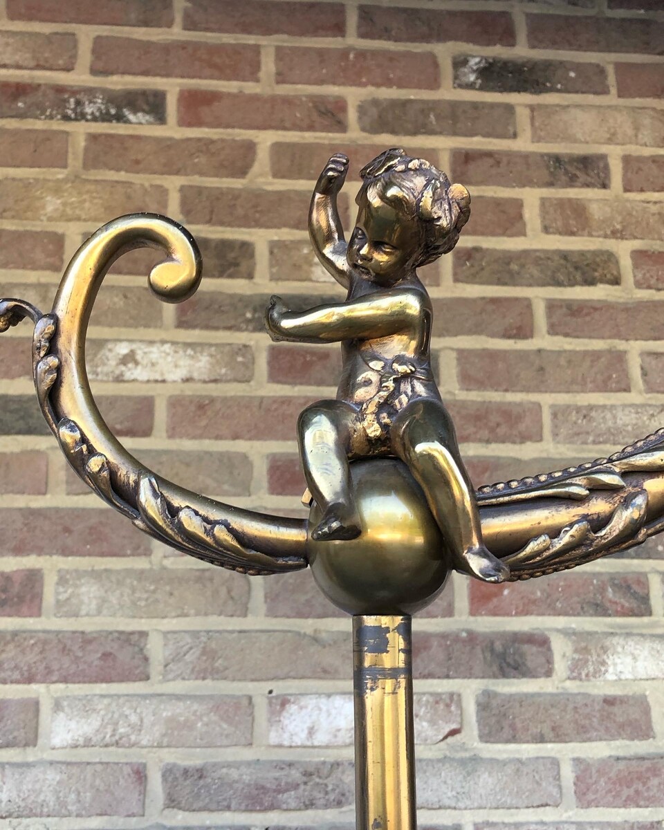 floor lamp with putti,s maison Jansen