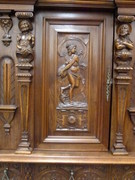 style Highly quality carved Henri 2 credence cabinet in walnut, France 1890