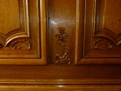 Ile de France style Wardrope in carved oak, France 1800