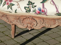 Louis 15 style Bench  in carved beech, Belgium 1900