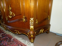 Louis 15 style Cabinet in carved and gilded wallnut, Austria 1890