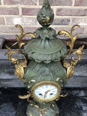 Louis 15 style Clockset in patinated and gilded bronze, France 1900