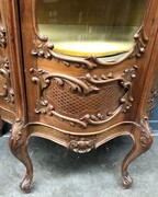 Louis 15 style Display cabinet 1 door vitrine  in walnut, Austria 1900