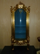 Louis 15 style Display cabinet in gilded wood, Italy 1960