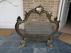 Louis 15 style Fire place screen  in bronze, France 1900