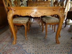 Louis 15 style Highly carved table and 6 chairs in carved oak, Belgium,Liége 1940