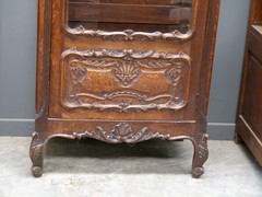 Louis 15 style nice carved One door display cabinet in oak, Belgium 1900