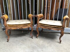 Louis 15 style pair benches in walnut, Austria,Vienna 1900