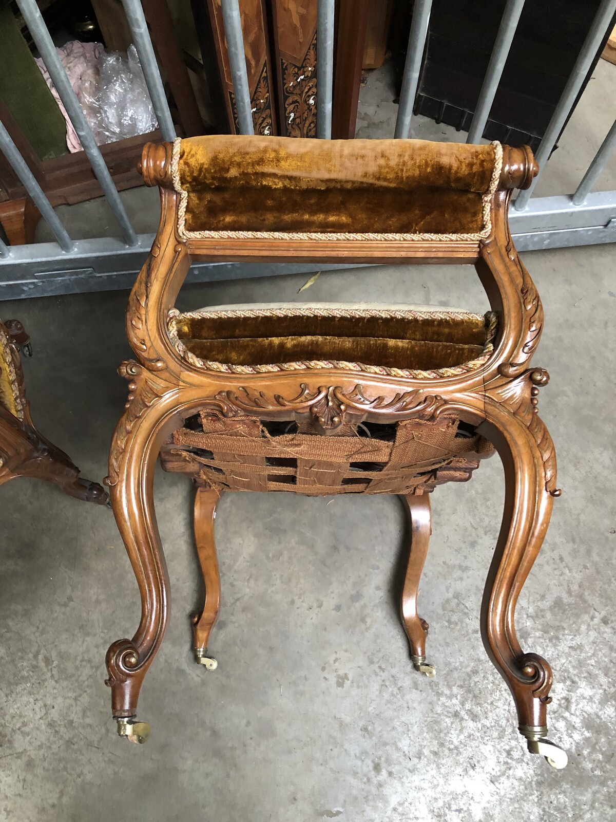 Louis 15 pair benches