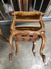 Louis 15 style pair benches in walnut, Austria,Vienna 1900