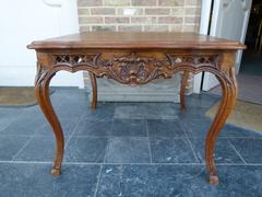 Louis 15 style Salontable coffeetable in carved oak, België,Liége 1950