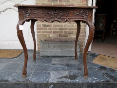 Louis 15 style Small Liége table in carved oak, Belgium 1900