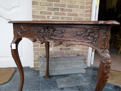 Louis 15 style Small Liége table in carved oak, Belgium 1900