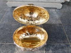 Louis 15 style solid silver box inside with vermeille (gold plated) in 800 silver, Germany 1880