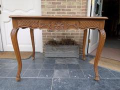 Louis 15 style Table in carved oak, Belgium 1900