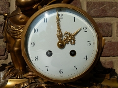 Louis 16 style Clockset with cherub in gilded bronze and white marblee, France 1890