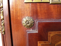 Louis 16 style Display cabinet vitrine stamped in the lock in satinwood and gilded bronzes, France 1880