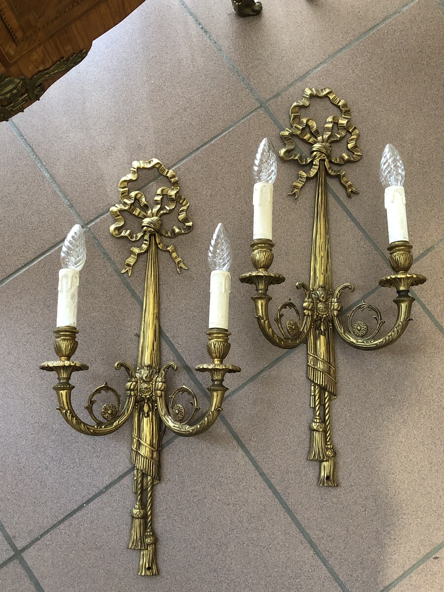 Louis 16 Pair sconces