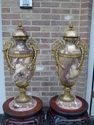 Louis 16 style Pair urns in marble and gilded bronze, France 1880