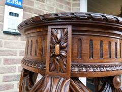 Louis 16 style Pedestal in carved wallnut, France 1900